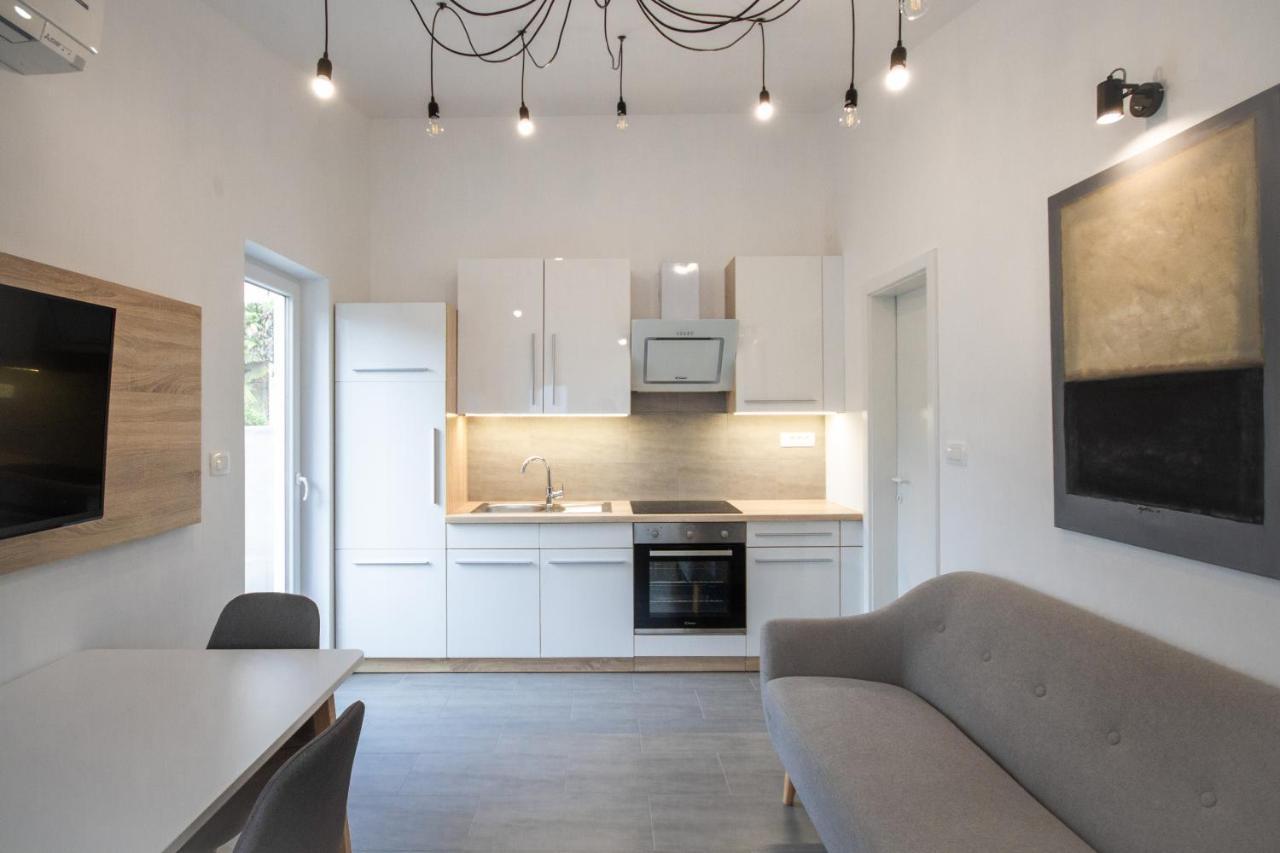 Apartment Denis 罗维尼 外观 照片